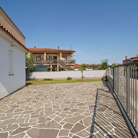 Mediteran 2 Apartamento Umag